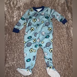 Carters footies pajama 12months
